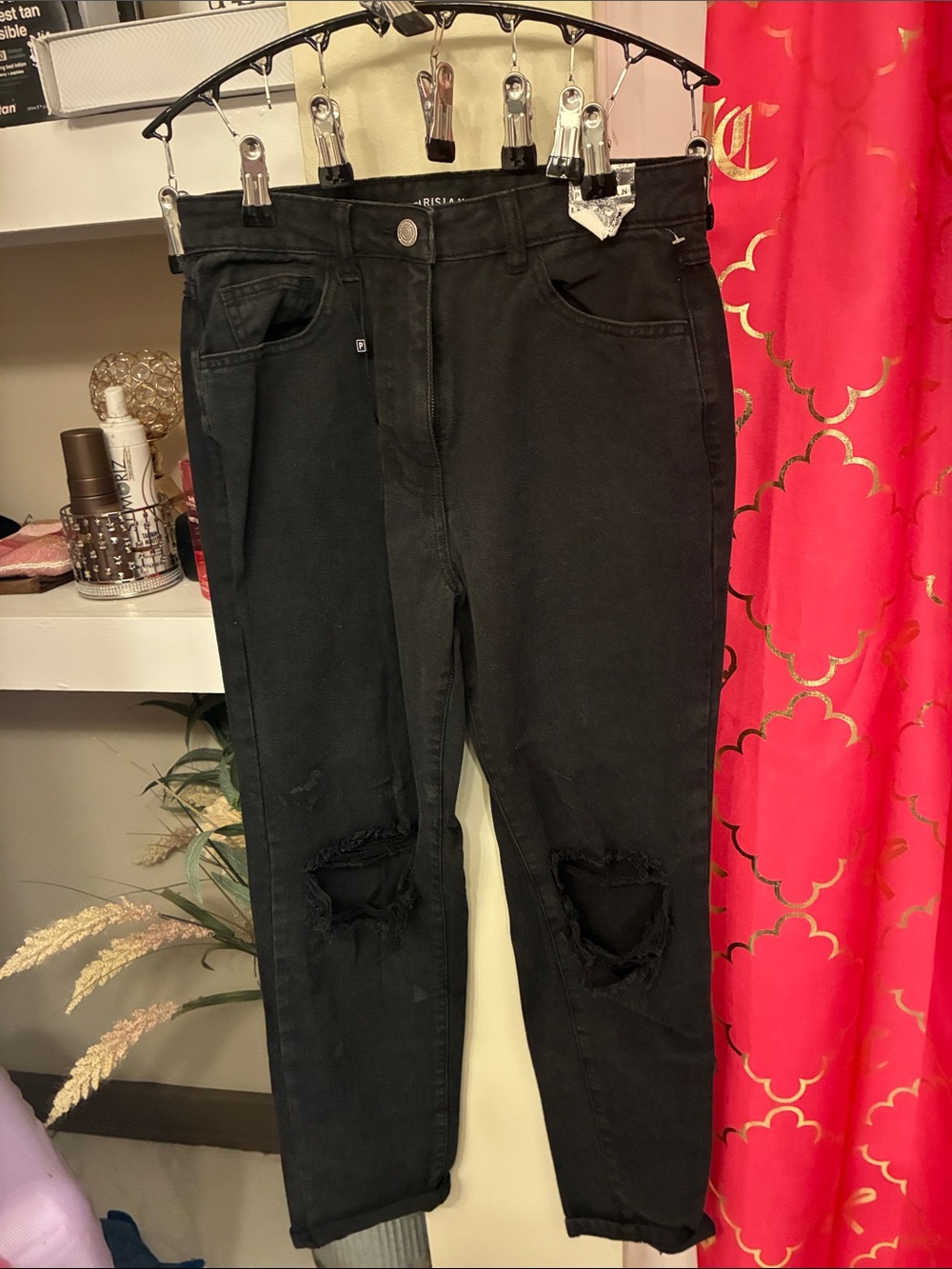 Parisian Works Black Distressed Ankle Jeans